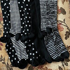 NEW/NO TAGS}  Women's Knee Socks, Black & White (5 Pair)